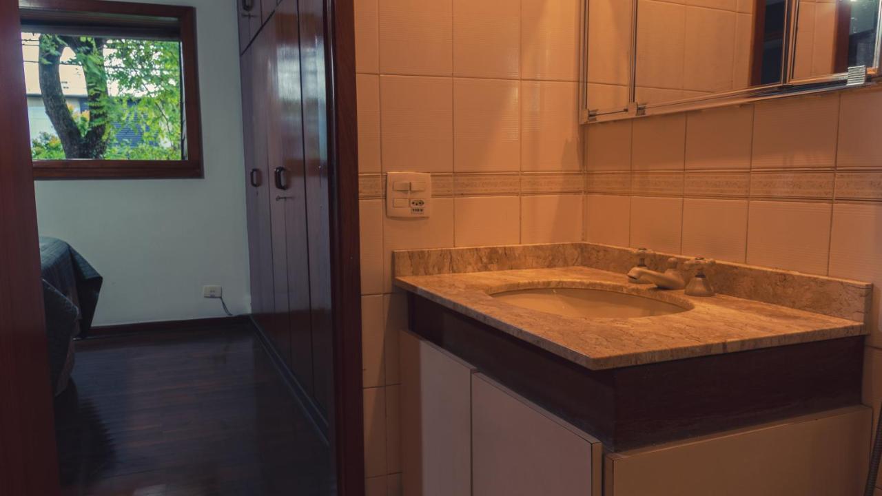 Urbanature Filme & Arte - Comfort Hostel Brooklin サンパウロ エクステリア 写真